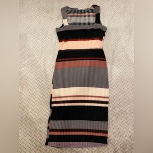 miley + molly striped dress size medium?